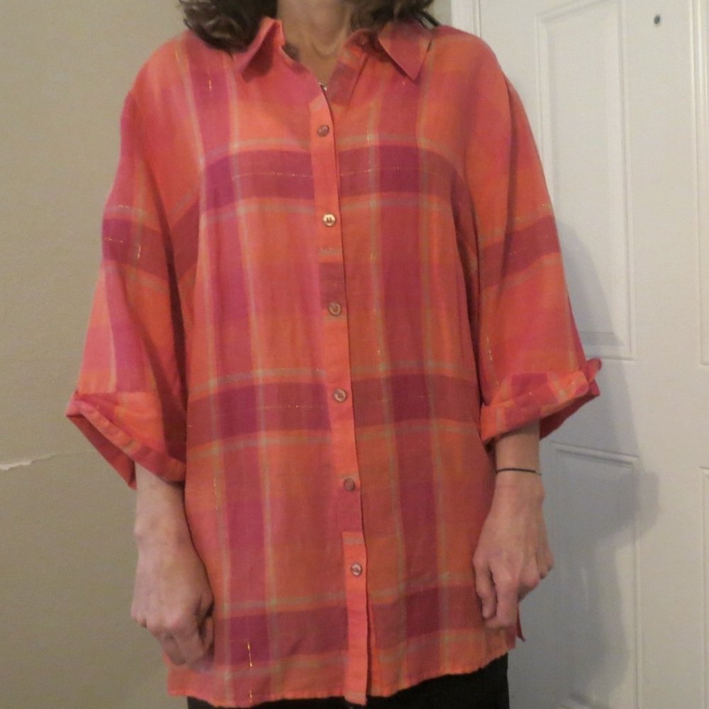 Catherines Size: 2X 22/24W Button up blouse New